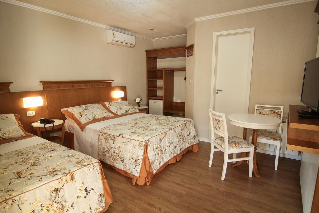 Life Hotel Infinity Gramado Zimmer foto